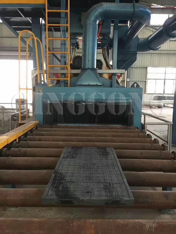 Manhole shot blasting machine