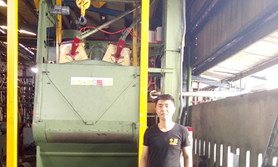 Tumble belt shot blasting machine in Sri Lanka