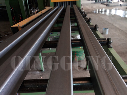 Channel steel roller conveyor shot blasting machine