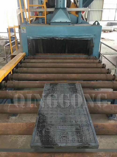 shot blasting machine for manhole covers 1.jpg