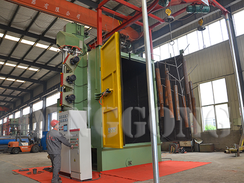 Hook type shot blasting machine to blast wheel hub