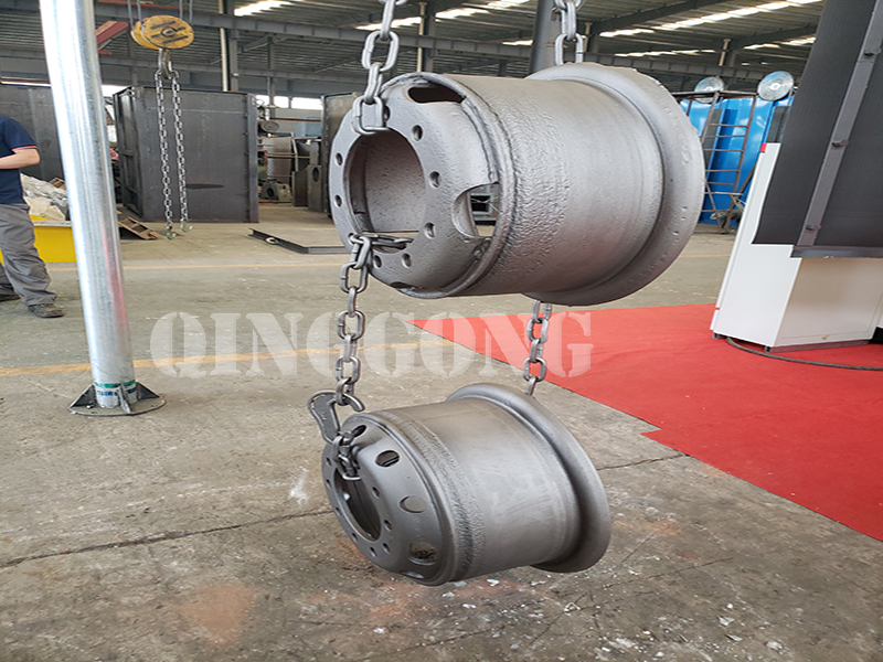 hanger type shot blasting machine 1