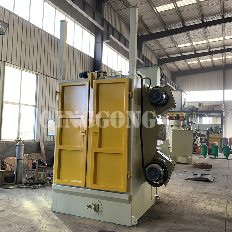 Hanger type shot blasting machine for Poland customer 2.jpg