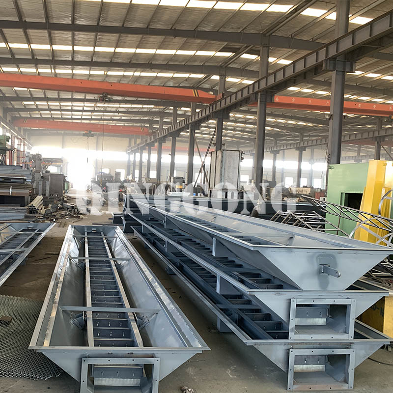 Sandblasting room scraper recovery system shipped to Egypt 2.jpg