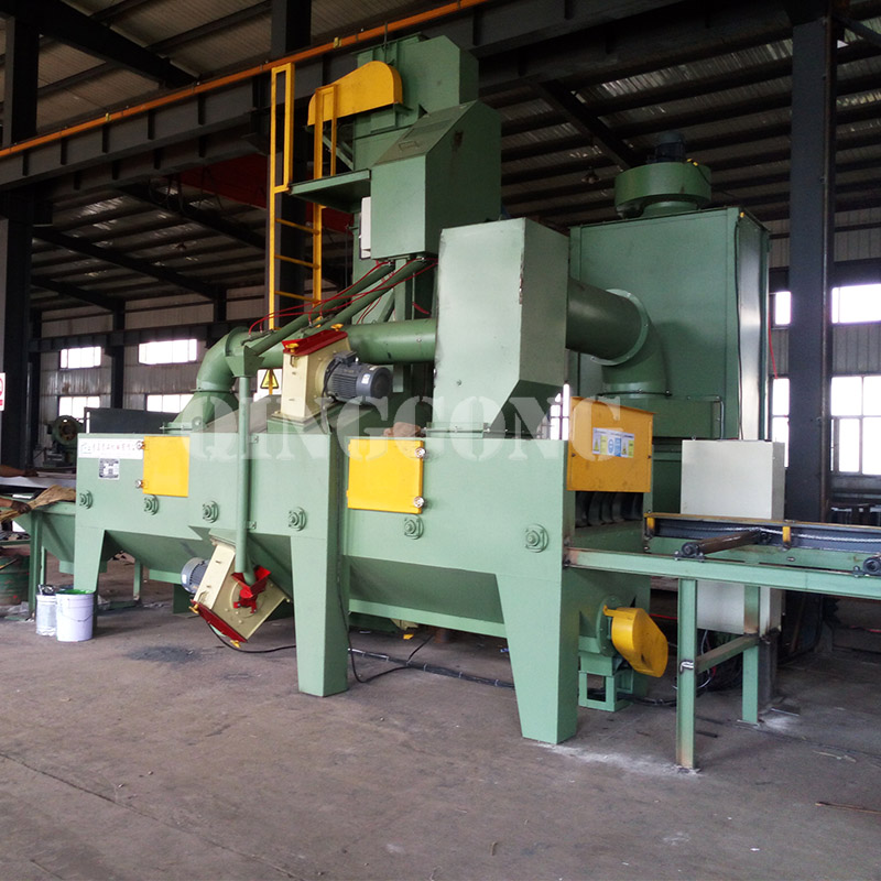 How to maintain the roller conveying shot blasting machine 3.jpg